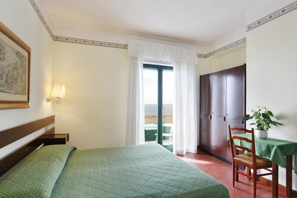 Hotel Piccadilly Lido di Camaiore Camera foto